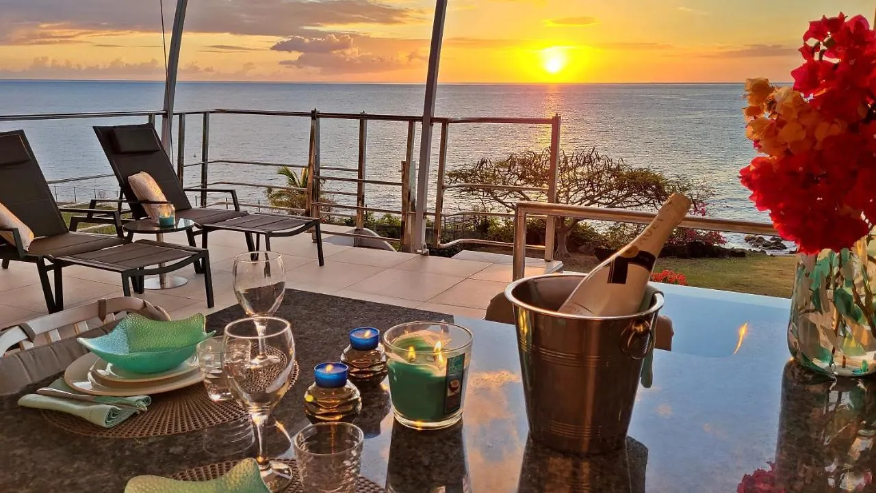 Blue Haven Villas Guadeloupe Villa Blue Moon Bouillante